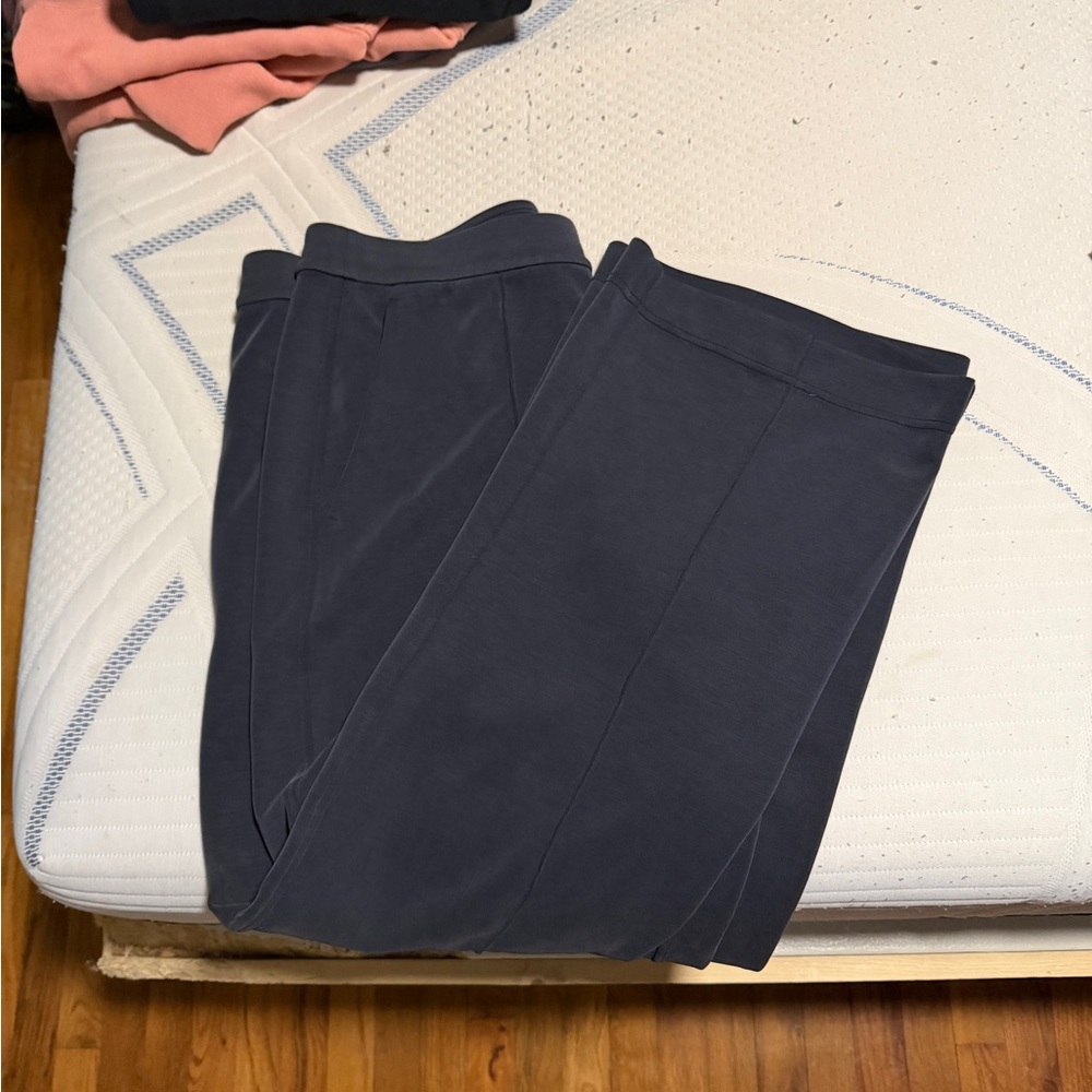 lululemon athletica black Straight Leg Pants